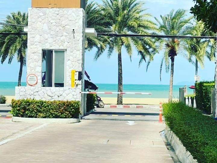 Jomtien Pattaya Condo Seaview Room Premium Bagian luar foto