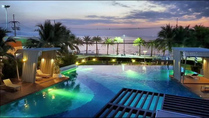 Jomtien Pattaya Condo Seaview Room Premium Bagian luar foto
